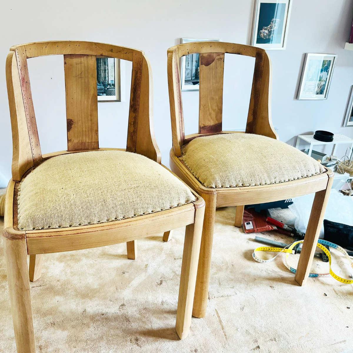 pendant chaises 2